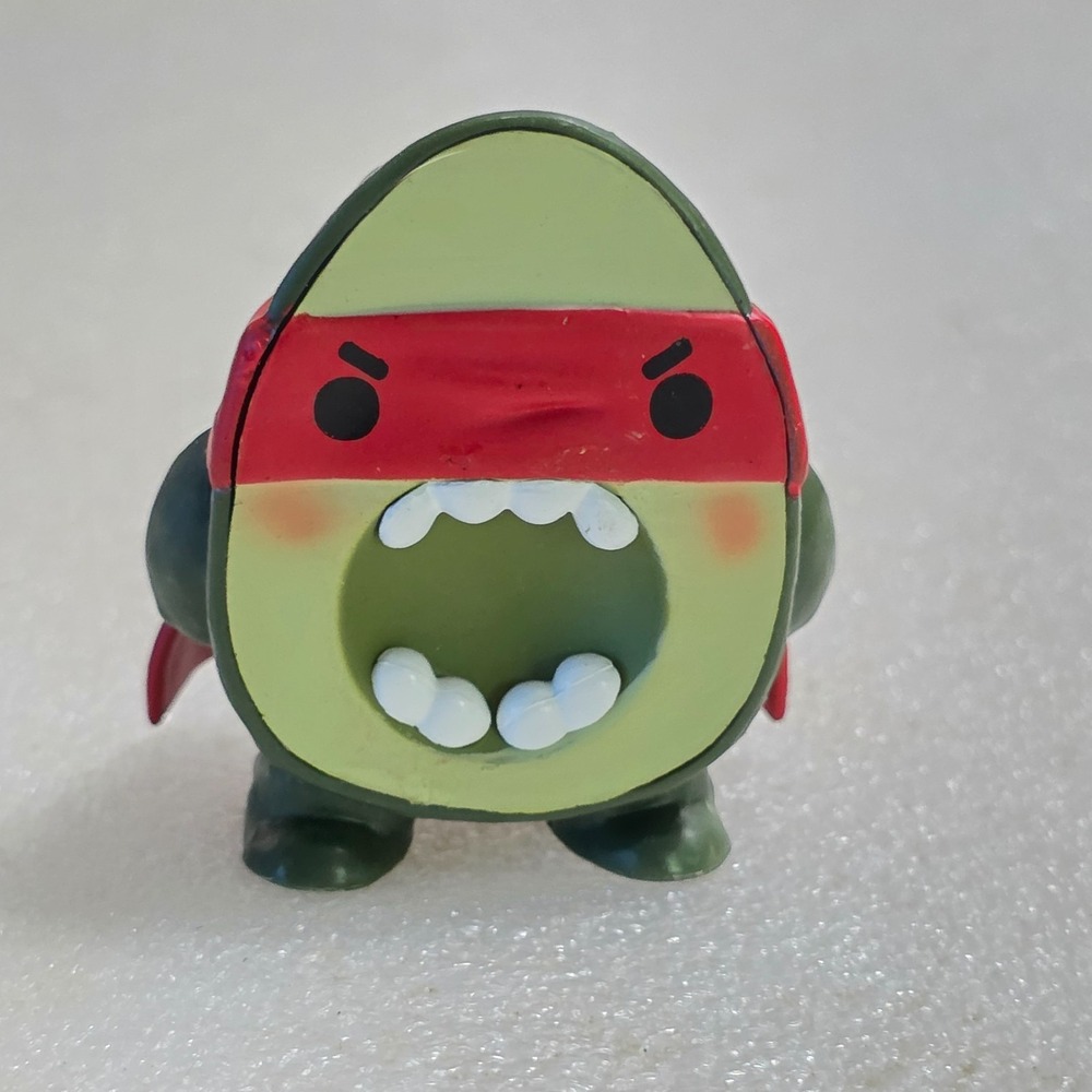 Funko Oddvocados Superhero Red Cape Mask Boy Avocado Figure Paka Paka 2"